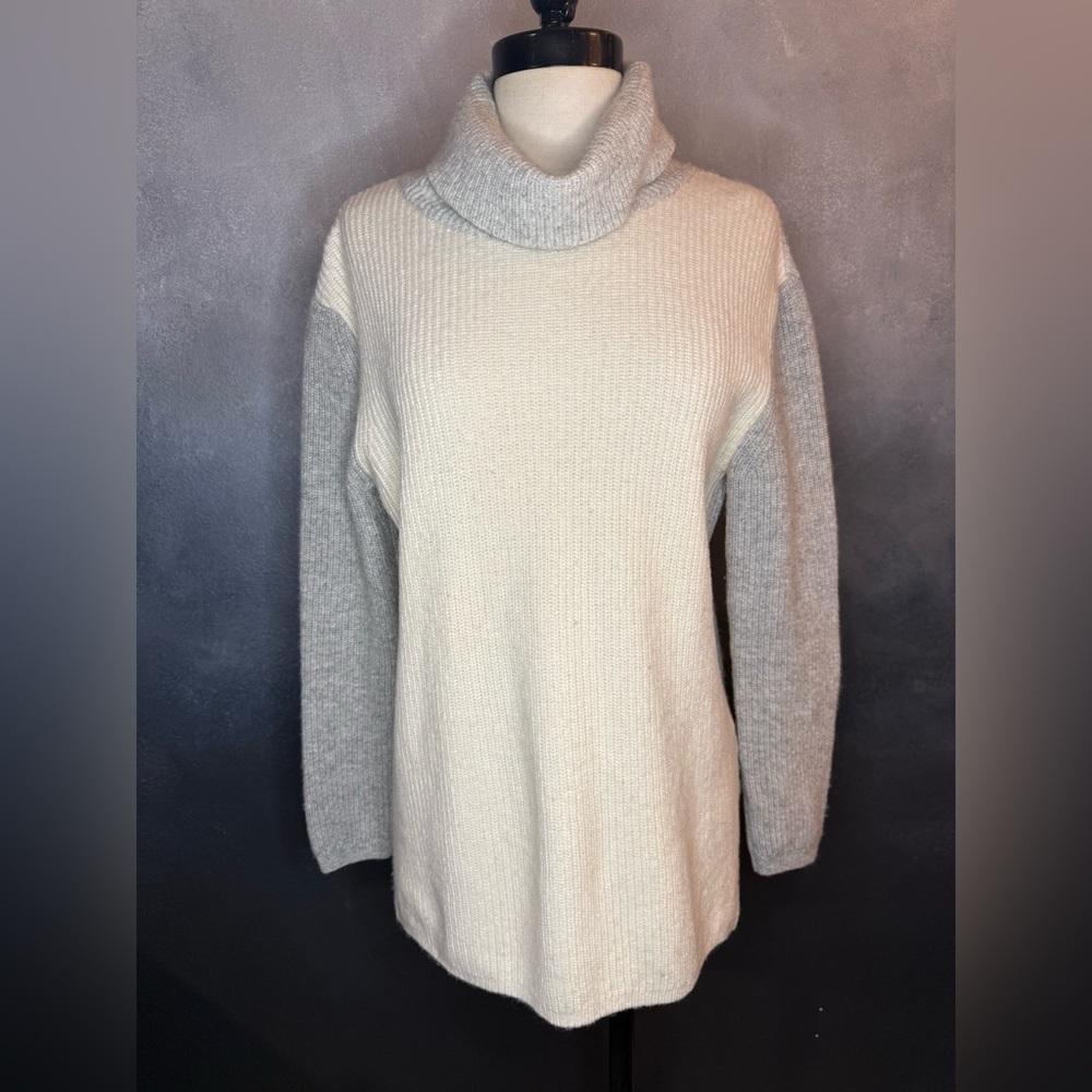 Barbour Dipton Roll Collar Sweater – Size UK 10 / US 6